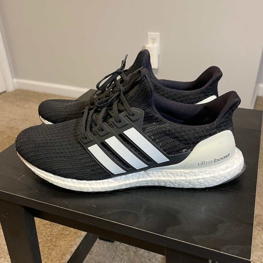 Adidas Ultraboost Men’s Size 12 - EUC - black and white ultra boost
